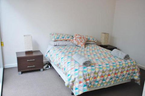 POSITION PERFECT CENTRAL INVERLOCH - Sydneys Hotel 2