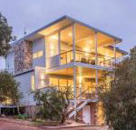 Beach Haven - Sydneys Hotel