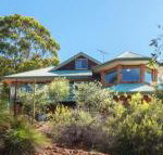 Bishops Seat - Sydneys Hotel