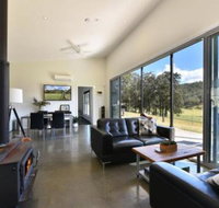 Valle Laguna - Sydneys Hotel