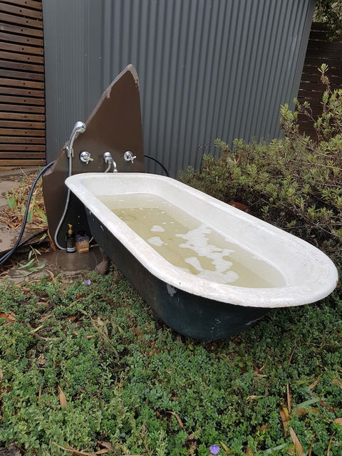 William Hunts Retreat Cypress Studio - Sydneys Hotel 0