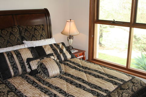 Archery Road Estate - Sydneys Hotel 3