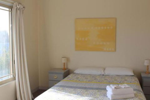 Golden Rivers Holiday Apartments - Sydneys Hotel 4