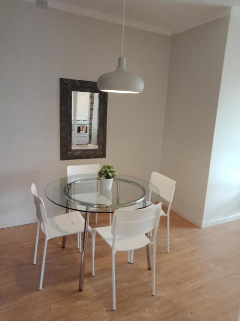 Hurstville Home With A View Comfort & Style - Sydneys Hotel 3