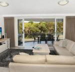 Unit 2 Point Break Apartments 1 3 Point Arkwright Linen Incl - Sydneys Hotel