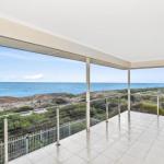 Avaya Sellicks Beachfront Getaway WiFi - Sydneys Hotel 0
