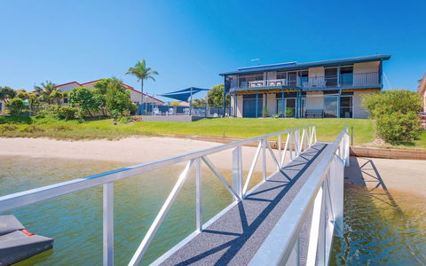 Pandanus - Sydneys Hotel 6