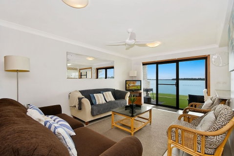 Peninsula Court 5 - Sydneys Hotel 2