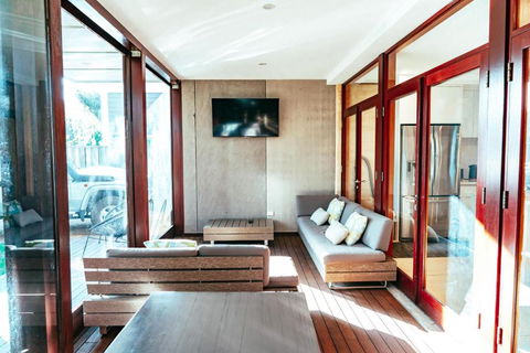 Paradise In Dunsborough - Sydneys Hotel 5