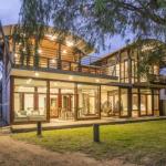 Paradise In Dunsborough - Sydneys Hotel 0