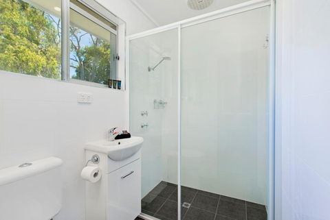 Anchor Lodge - Sydneys Hotel 4