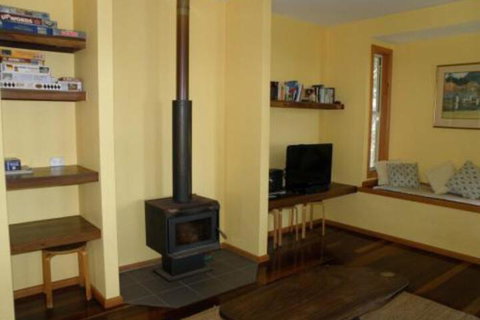 11 Bambara Street - Sydneys Hotel 2