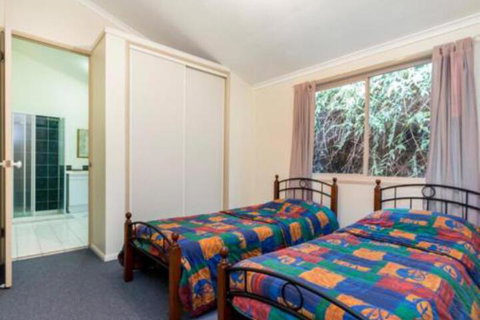 Amaroo House - Sydneys Hotel 4