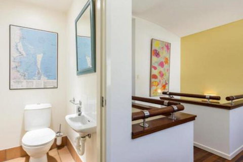 Lookout Unit 5 - Sydneys Hotel 7