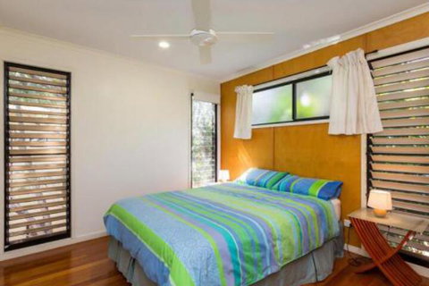 Straddie Beach House 3 - Sydneys Hotel 6