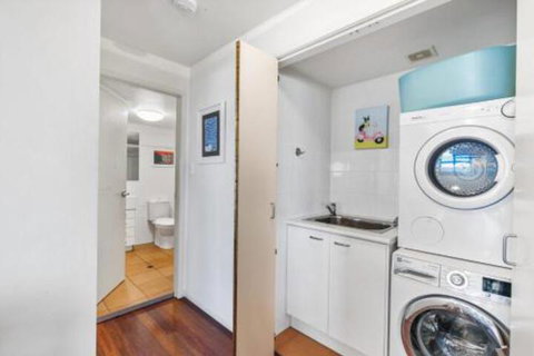 Lookout Unit 8 - Sydneys Hotel 7