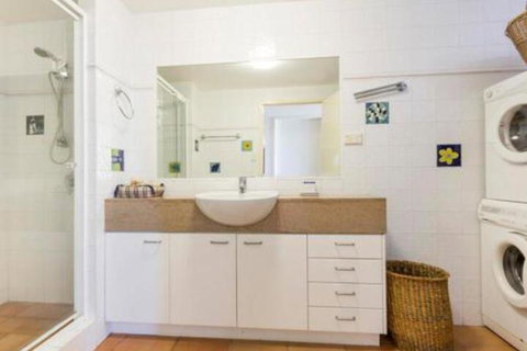 Lookout Unit 6 - Sydneys Hotel 5
