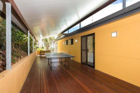 19a George Nothling Drive - Sydneys Hotel 3