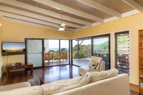 19a George Nothling Drive - Sydneys Hotel 6