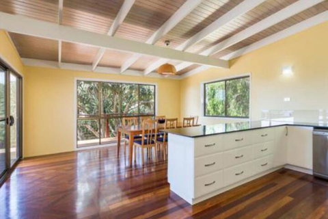 19a George Nothling Drive - Sydneys Hotel 2