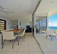 Oceanside 3 Bedrooms - Sydneys Hotel