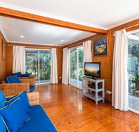 12 Yarrong Road - Sydneys Hotel