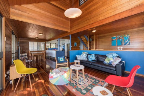 52 Tramican Street - Sydneys Hotel 2