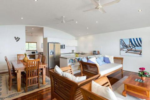 Lookout Unit 2 - Sydneys Hotel 5