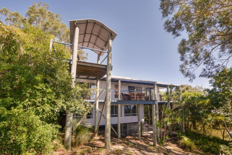 81 Tramican Street - Sydneys Hotel 2