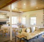 Myrtle Tree Lodge Flowers Kangaroo Valley - Sydneys Hotel