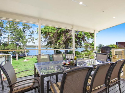 Sanctuary On The Bay Fish Or Kayak From The Yard - Sydneys Hotel 2