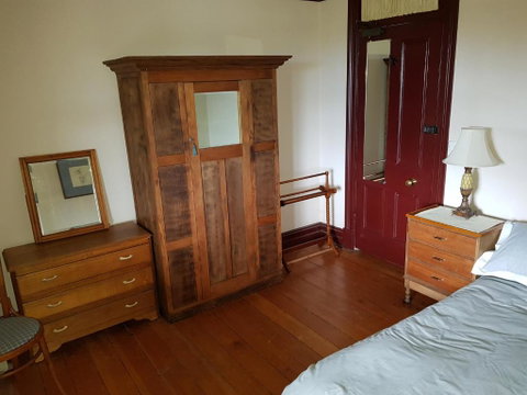 Holmhurst Guest House - Sydneys Hotel 1