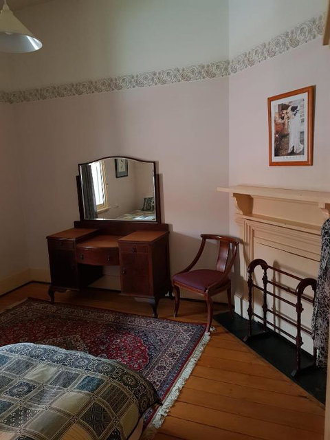 Holmhurst Guest House - Sydneys Hotel 6