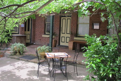 Holmhurst Guest House - Sydneys Hotel 4