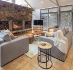 Silvertop Chalet - Sydneys Hotel