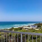 Wake Up To Ocean Views In Stylish Comfort - Sydneys Hotel 1