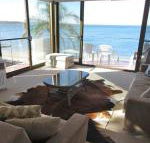 13 Harbourside 3 7 Soldiers Point Road fantastic waterfront unit - Sydneys Hotel
