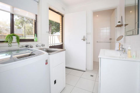 Allure Apartments Central - Sydneys Hotel 6