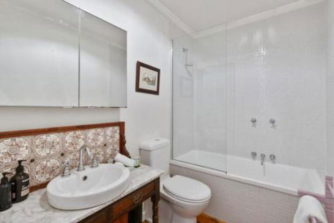 Ultimate Ultimo - Sydneys Hotel 4