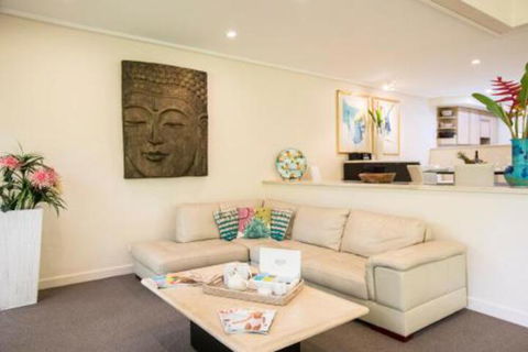 Port Douglas Mirage Villa 408 (4 BR) - Sydneys Hotel 7