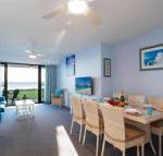 4 Harbourside 3 7 Soldiers Point Road ground floor on the waterfront - Sydneys Hotel