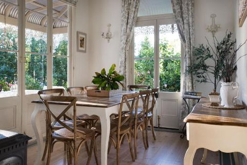 Lake Daylesford Country House - Sydneys Hotel 5