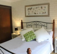 Church St - Sydneys Hotel