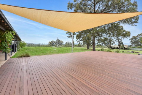 Nulkaba Escape Super Central Walk To Zoo Short Drive To Potters + Wineries - Sydneys Hotel 4