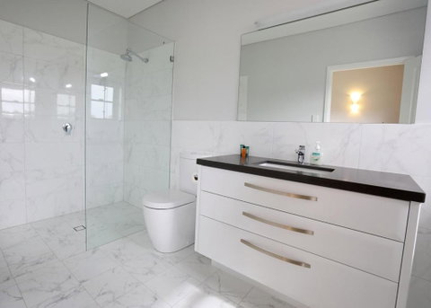 Lot113 Vineyard Accommodation - Sydneys Hotel 5