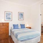 Palm Valley Drive 3 / 16 - Sydneys Hotel 0