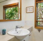 Claytons 10 - Sydneys Hotel