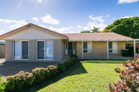 Cozy Family Holiday House - Sydneys Hotel 6