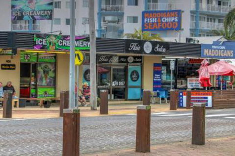 Jade Waters Hervey Bay - Sydneys Hotel 4