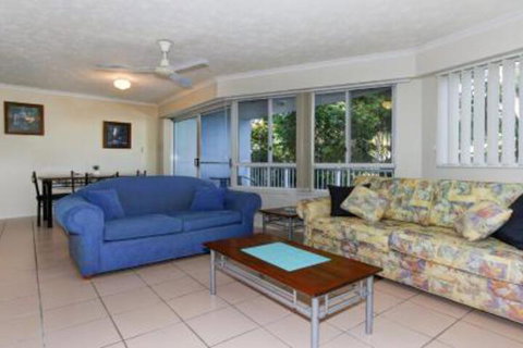 Jade Waters Hervey Bay - Sydneys Hotel 2